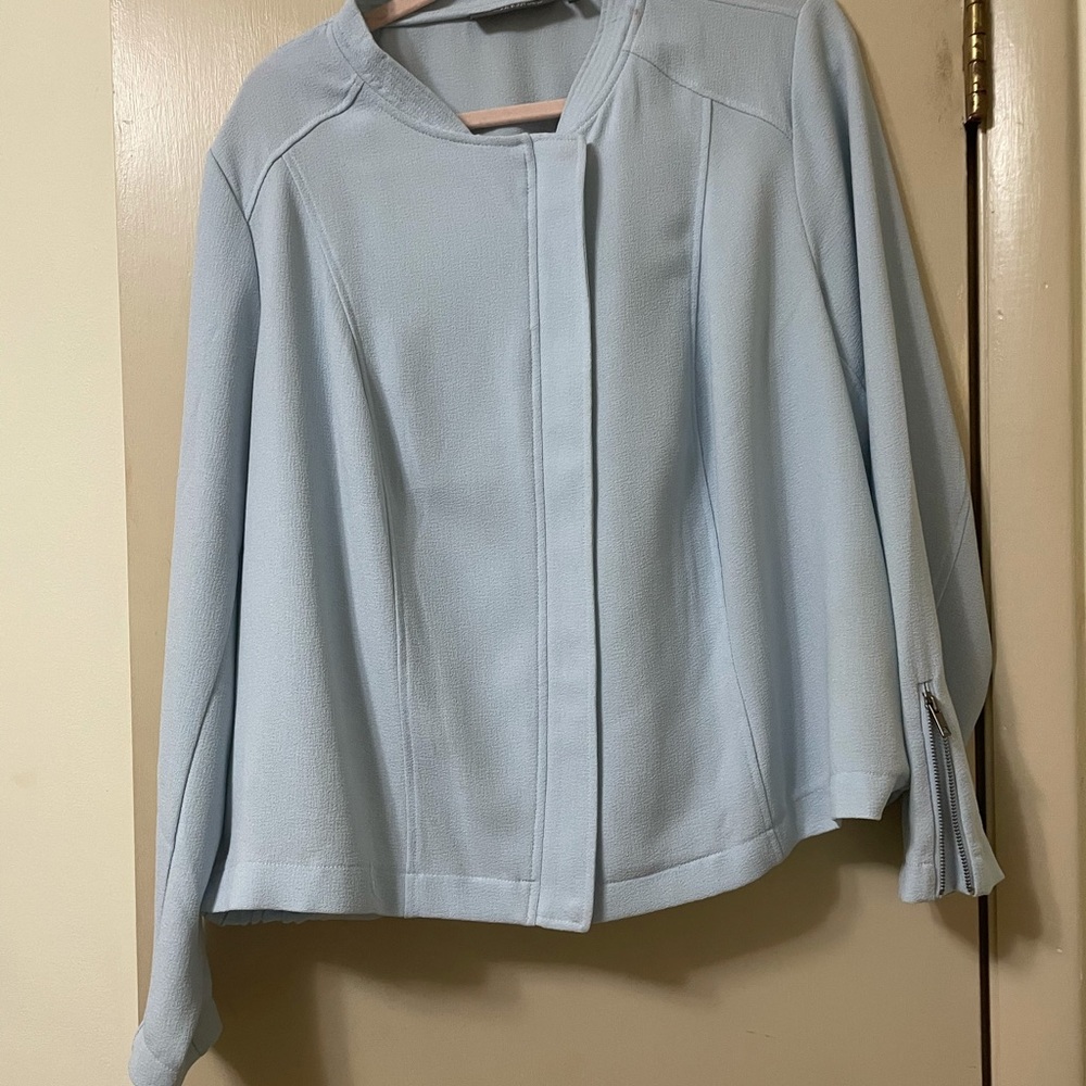 Jacket - Picture 10 of 14